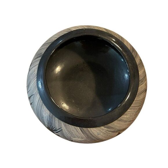 Navajo Pottery End Of The Trail Indian on Horse Mountains Black Turquoise Pot - Picture 3 of 11